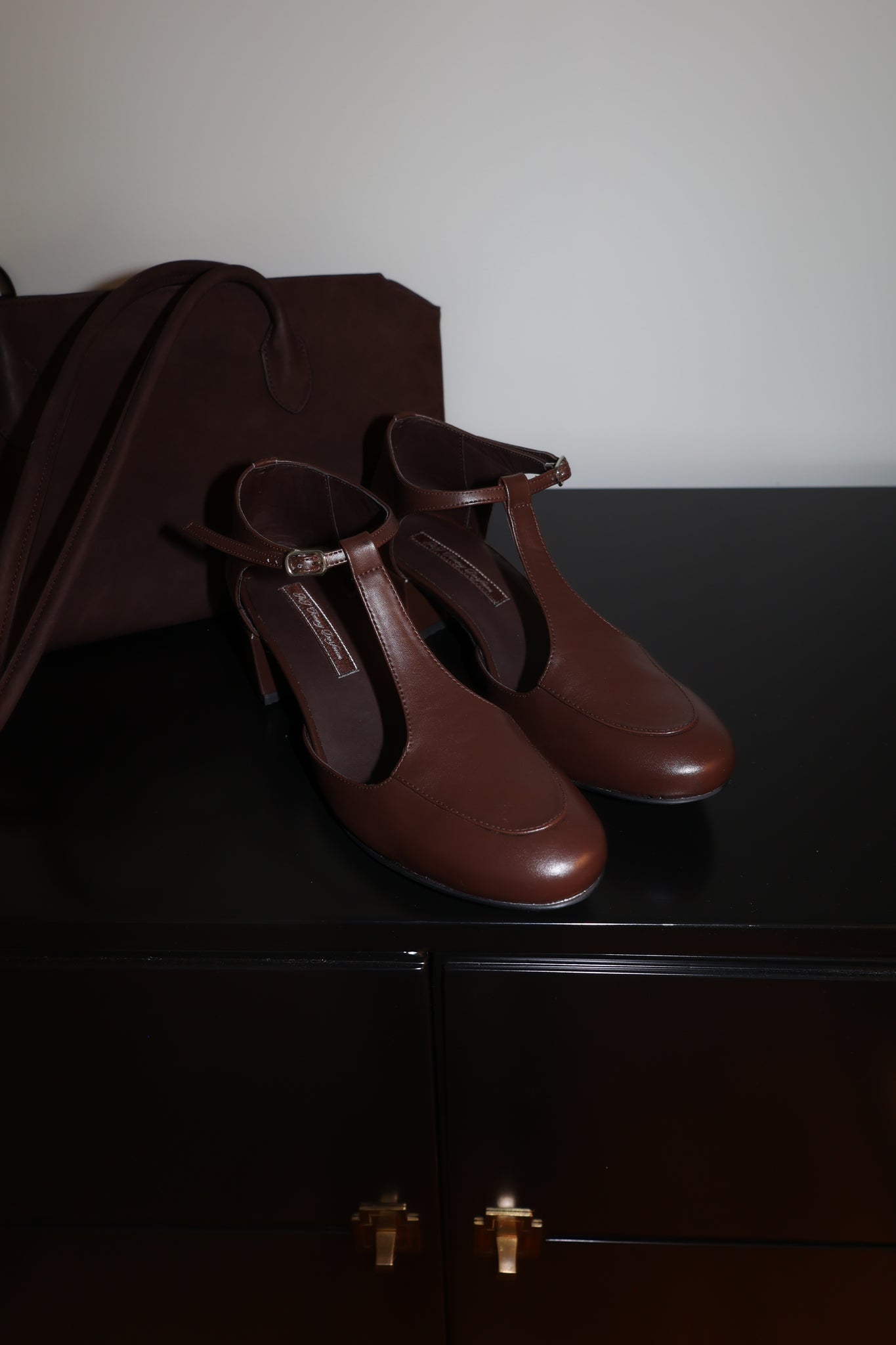 BROWN T-STRAP HEELS